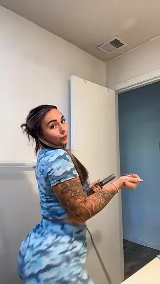 Abby Berner Camouflage Crop Top Tease OnlyFans Video Leaked