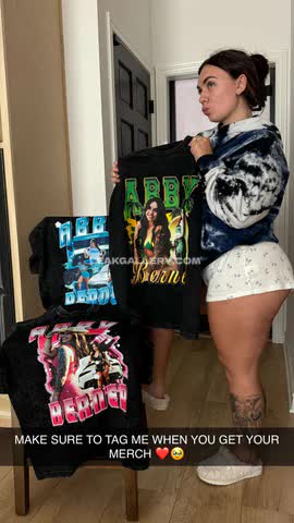 Abby Berner Tied Dye Jacket Tease OnlyFans Photo Leaked