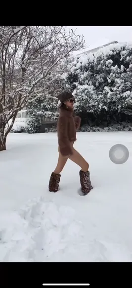 Adderallsparkles Leopard Bodysuit Strut OnlyFans Video Leaked