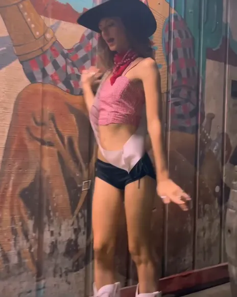 Adderallsparkles Cowgirl Hat Ass Twerk OnlyFans Video Leaked