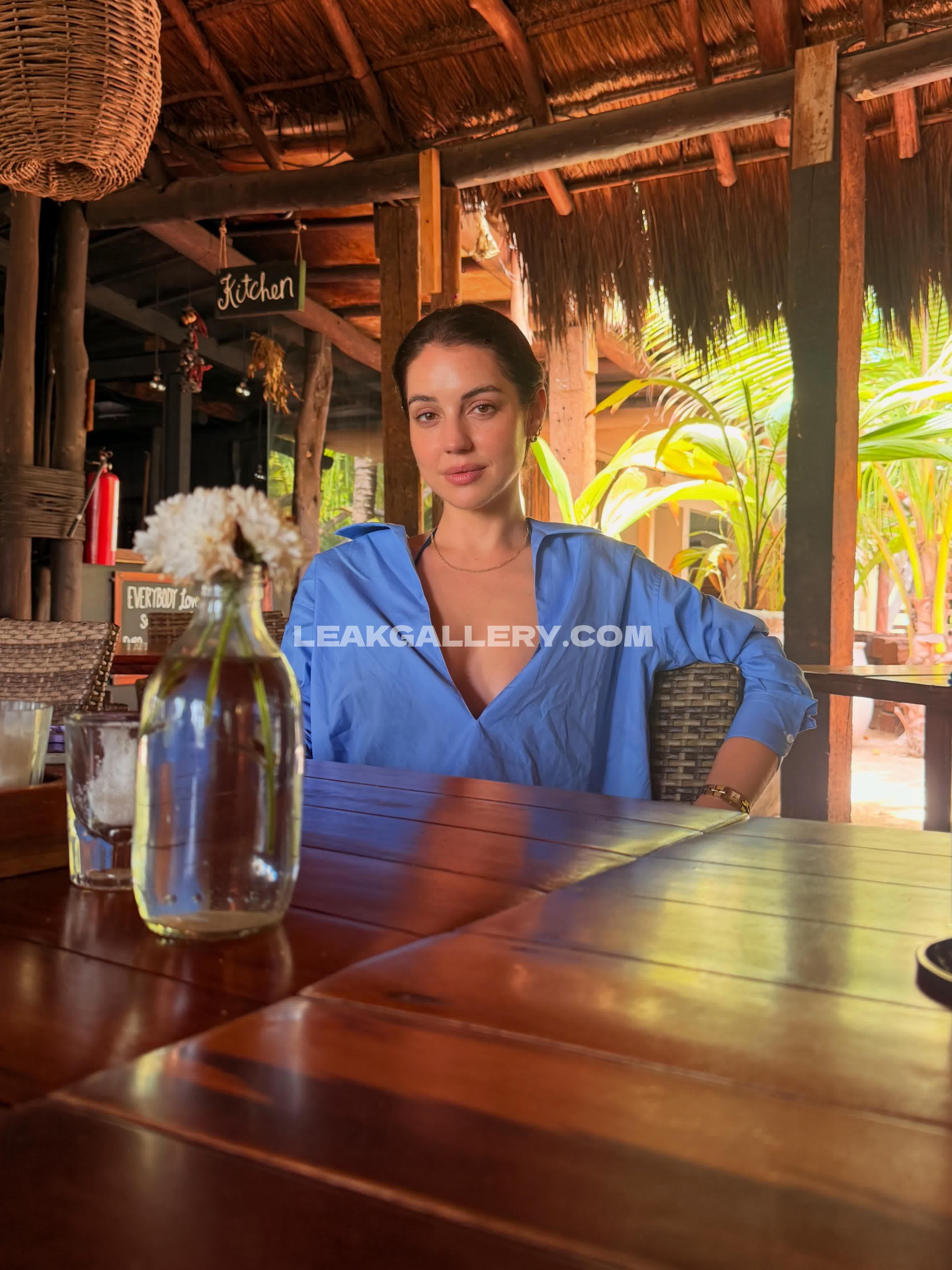 Adelaide_kane Exklusiv geleakte Nacktbilder von OnlyFans #12888302