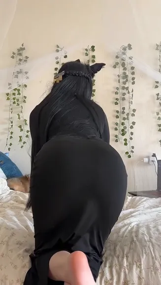 aechka.cosplay video thumbnail