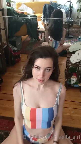 Aella_girl Topless Stripping And Twerking OnlyFans Video Leaked