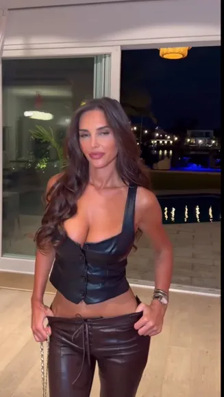 Aetaraa Leather Corset Strut OnlyFans Video Leaked