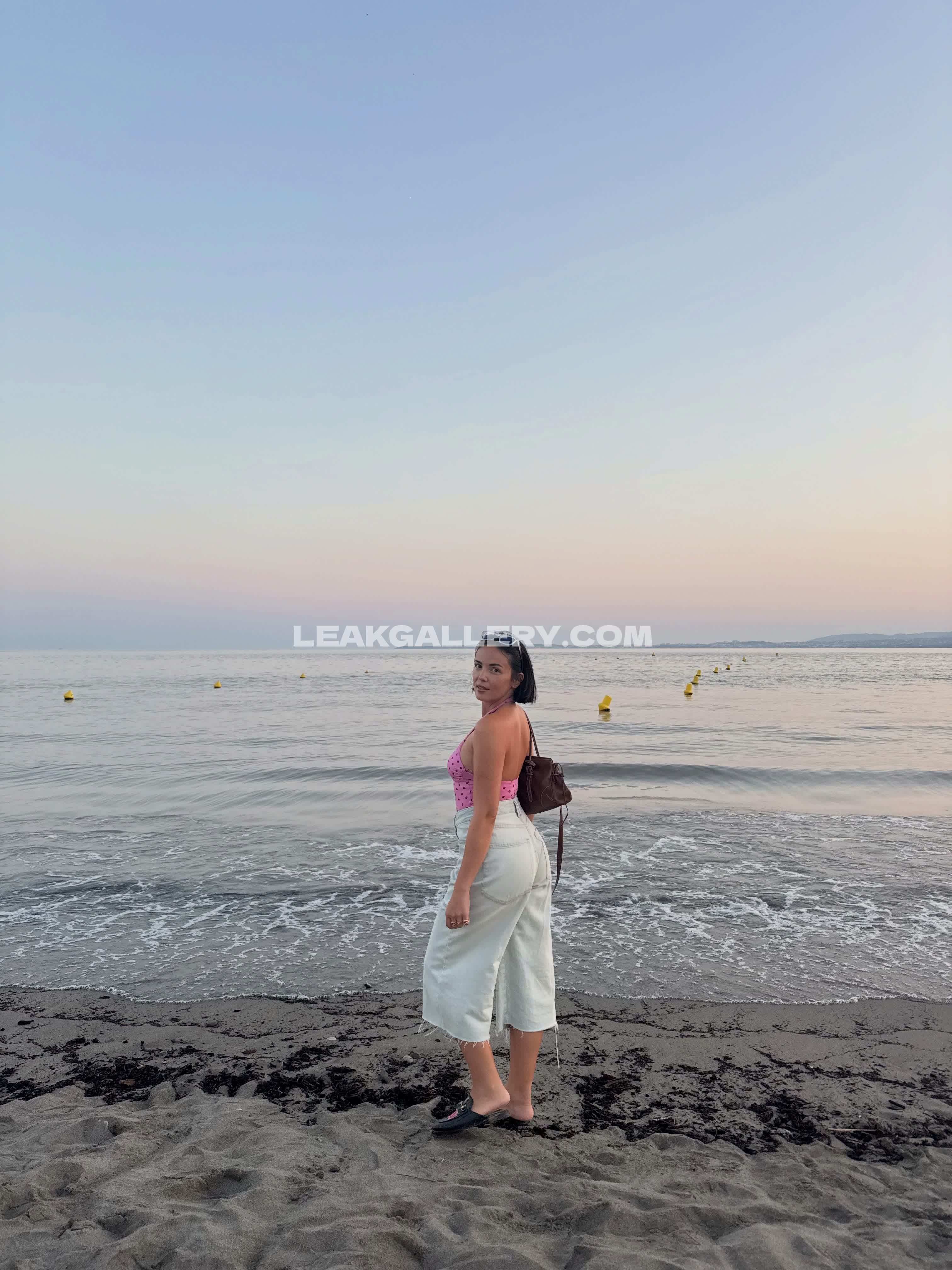 Agatheauproux Exclusive Leaked Nude OnlyFans #13338098