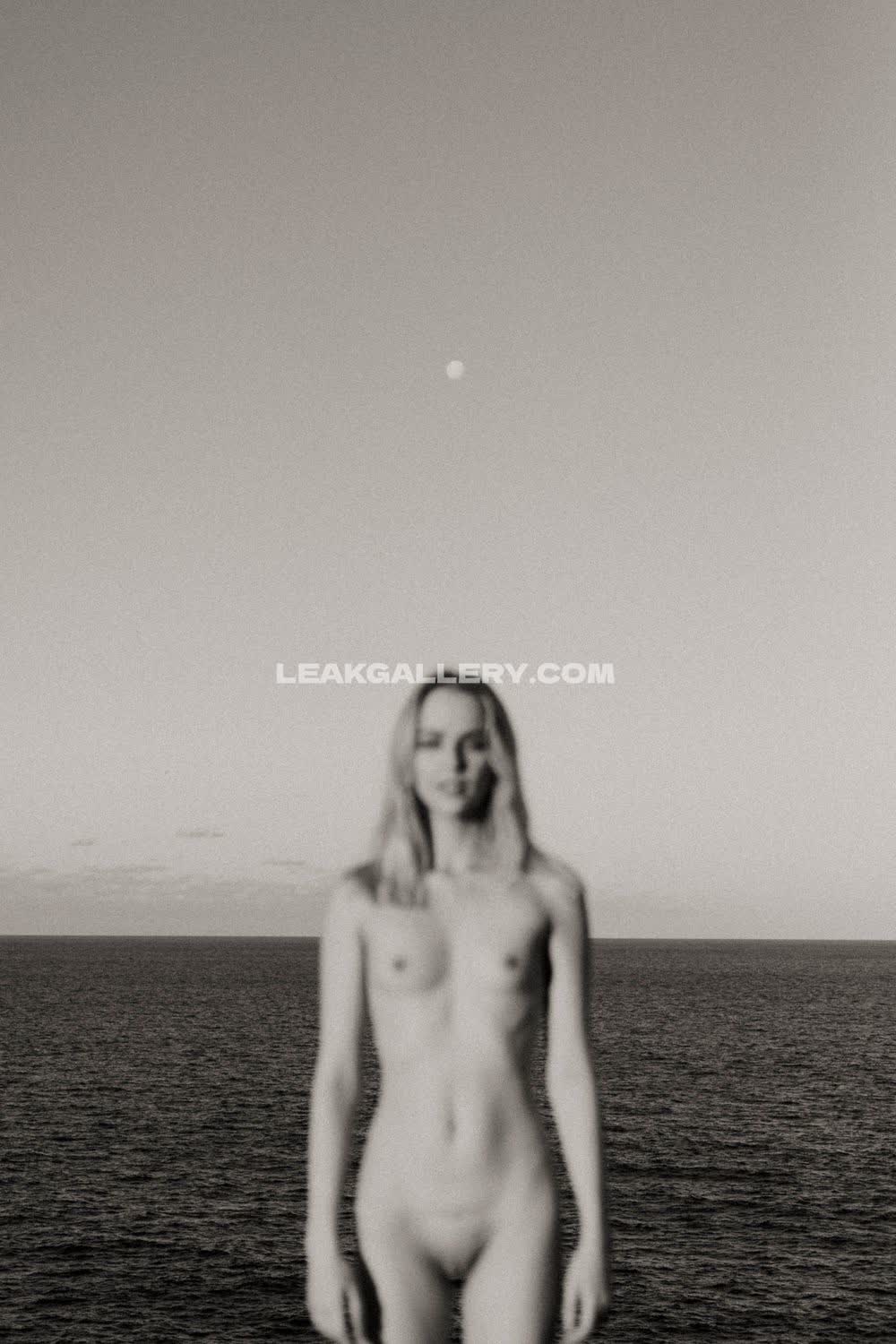 Aimeeellexx / aimee.elle / babyellexx Exclusive Leaked Nude OnlyFans #13464287