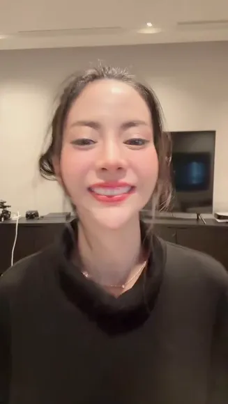 Aimeewinamp Black Turtleneck Tease OnlyFans Video Leaked