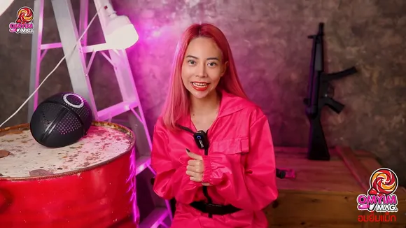 Aimeewinamp Pink Jumpsuit Tease OnlyFans Video Leaked
