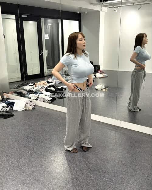 やのあいり エロ / Airi_yanooo Exclusive Leaked Nude OnlyFans #14613100