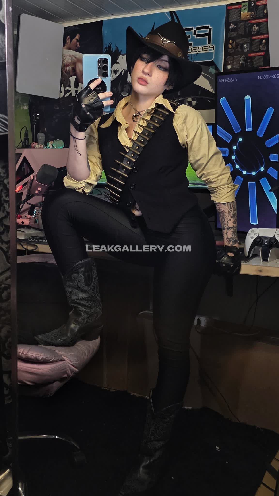 Akemy.sama / akemysama Exclusive Leaked Nude OnlyFans #12666539