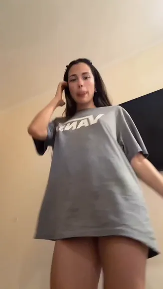 Aldi Bernardo Crop Top Belly Exposure OnlyFans Video Leaked