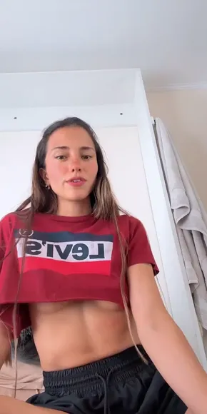 Aldi Bernardo Crop Top Abs Display OnlyFans Video Leaked