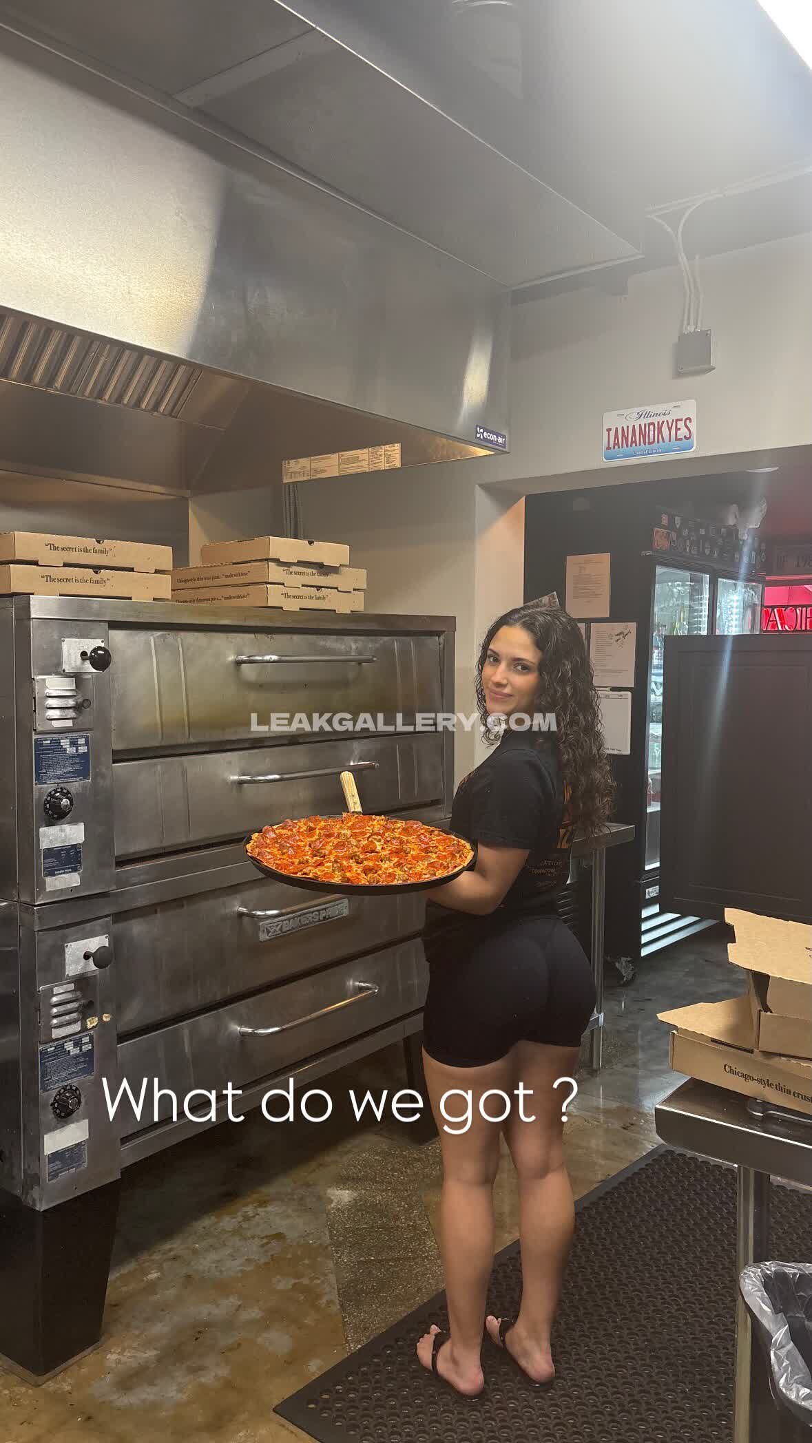 Aleaarose Exclusive Leaked Nude OnlyFans #12373210