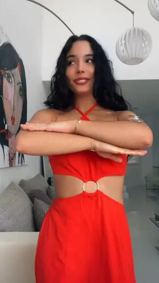 Alee_babe Red Halter Dress Tease OnlyFans Video Leaked