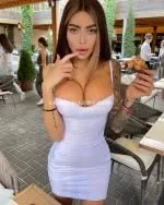 alena_omovych