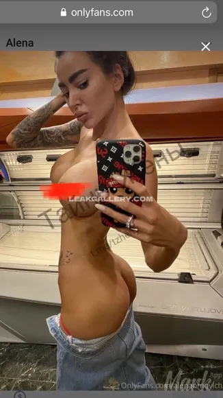 alena_omovych
