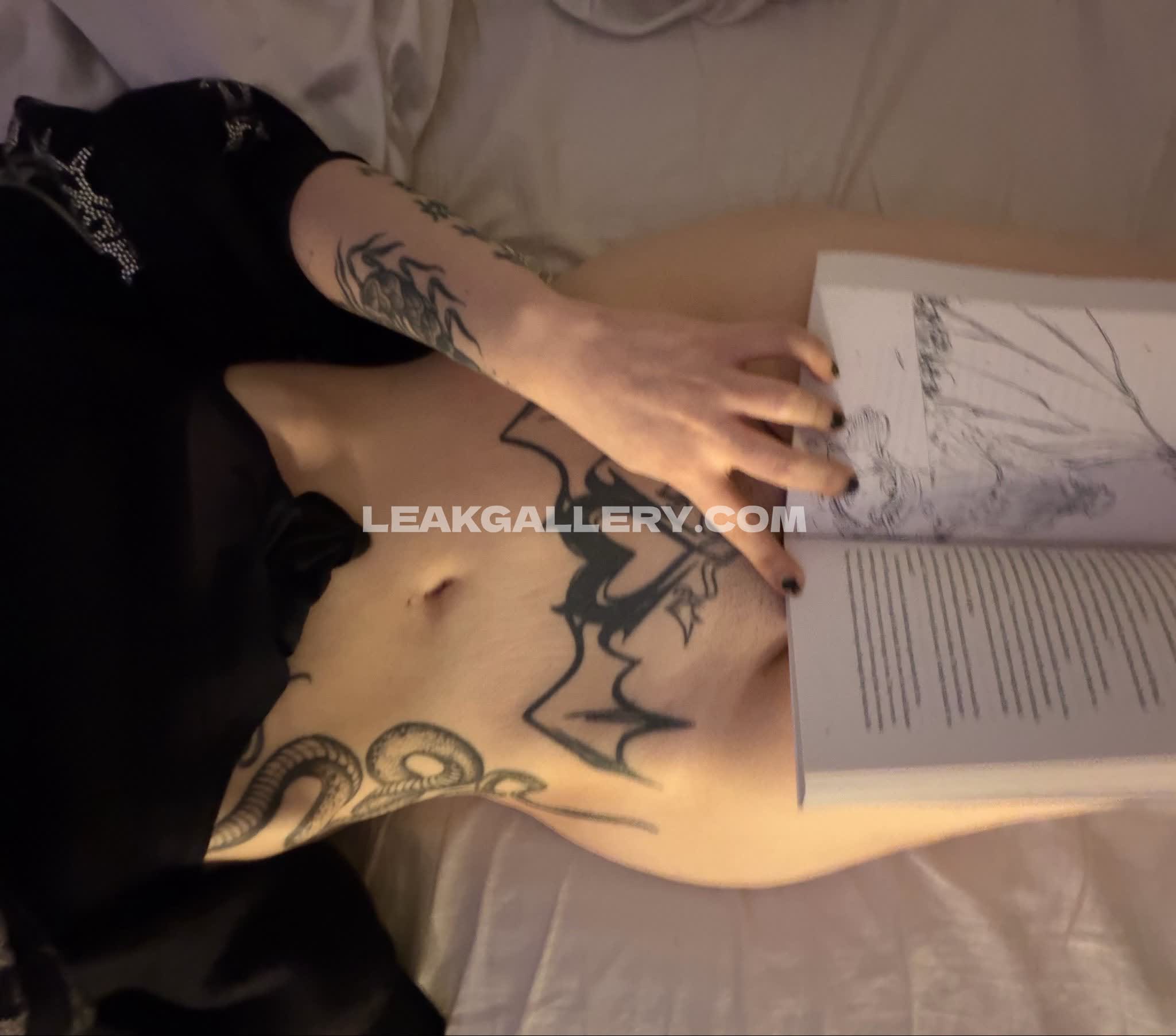 Aleurierflare Exclusive Leaked Nude OnlyFans #13107965