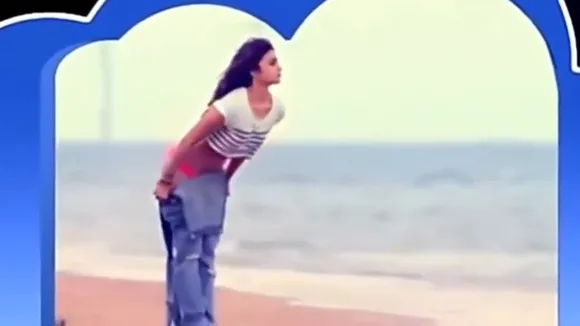 Aliaa08 Pink Bikini Beach Strut OnlyFans Video Leaked