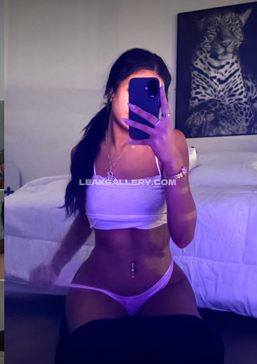 Alicexmae Exclusive Leaked Nude OnlyFans #13119061