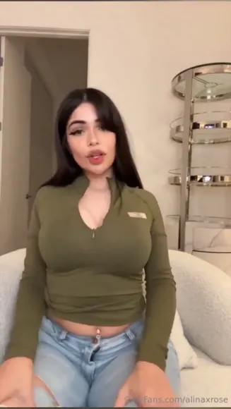 Alina Rose9 Green Bikini Twerk OnlyFans Video Leaked