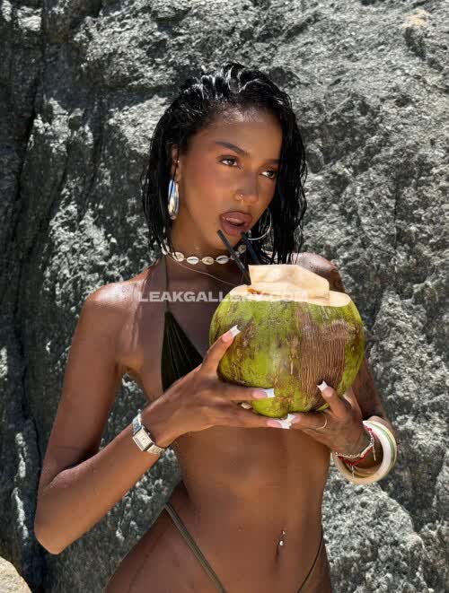 Alishaonly Exclusive Leaked Nude OnlyFans #12275658