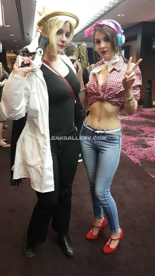 Aliythia Crop Top Belly Exposure OnlyFans Photo Leaked