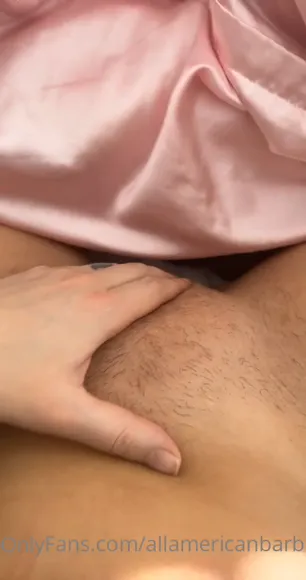 Allamericanbarbie Hand On Hairy Pubic Area OnlyFans Video Leaked