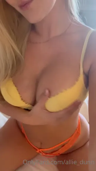 Alliedunn Yellow Bra Orange Thong OnlyFans Video Leaked