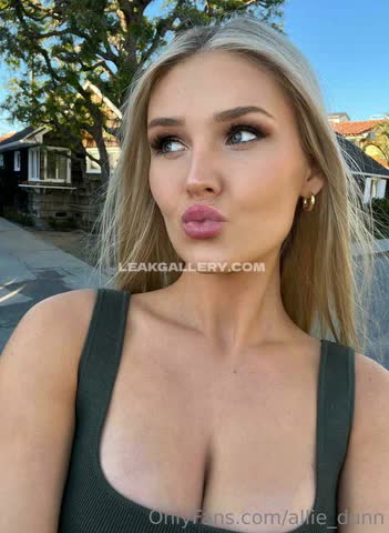 Alliedunn / Allie_dunn Exclusive Leaked Nude OnlyFans #14296175