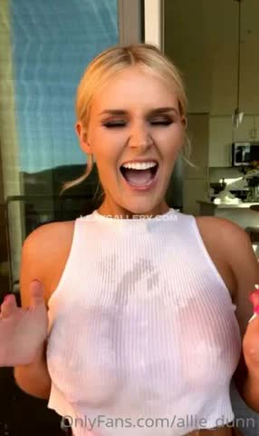 Alliedunn / Allie_dunn Exclusieve gelekte naaktcontent van OnlyFans #14746275