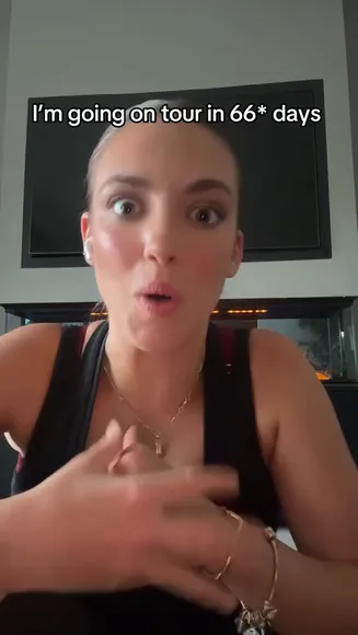 Alliesherlock Black Tank Top Tease OnlyFans Video Leaked
