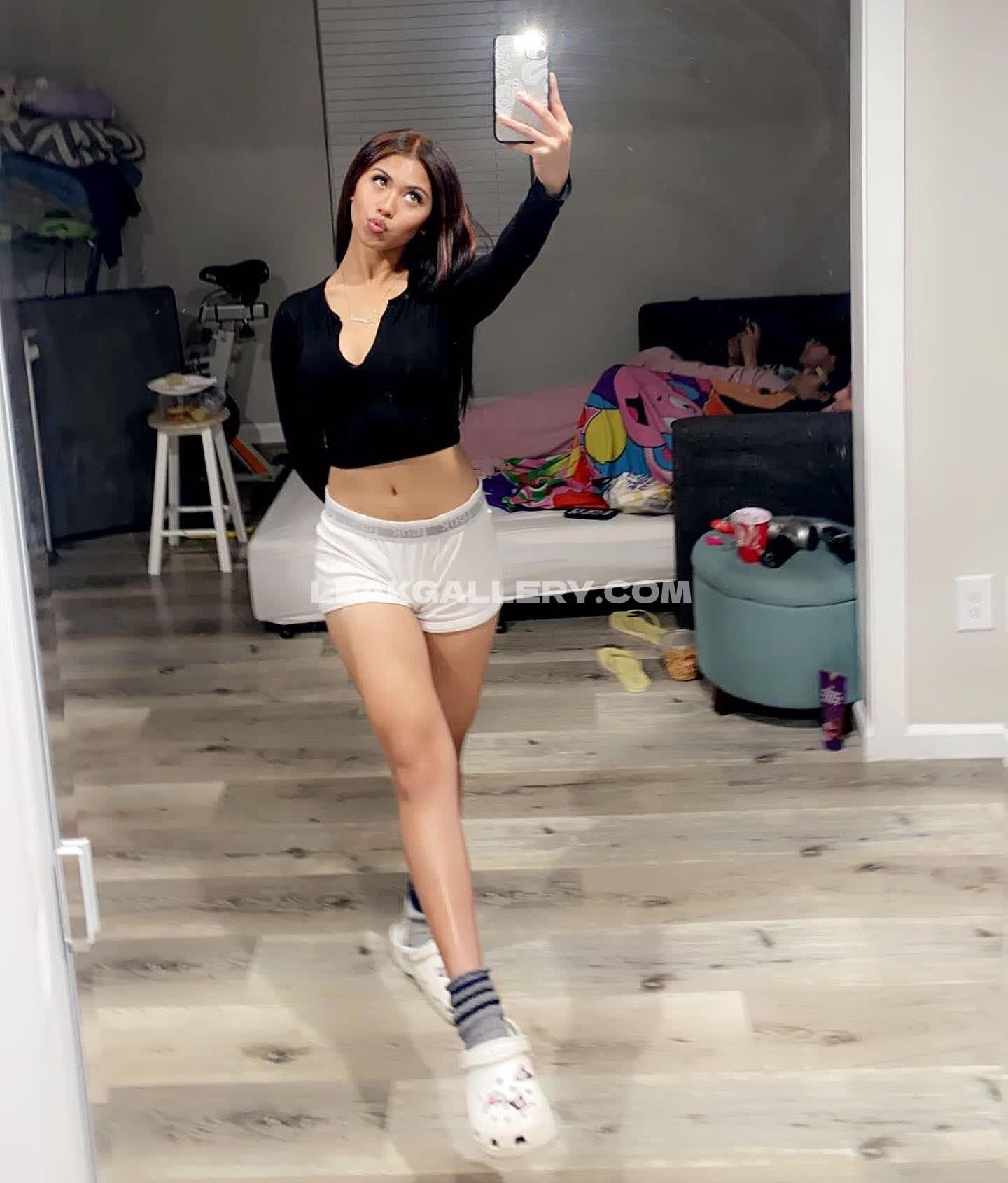 Alyanna_joelle8 Exclusive Leaked Nude OnlyFans #12493994