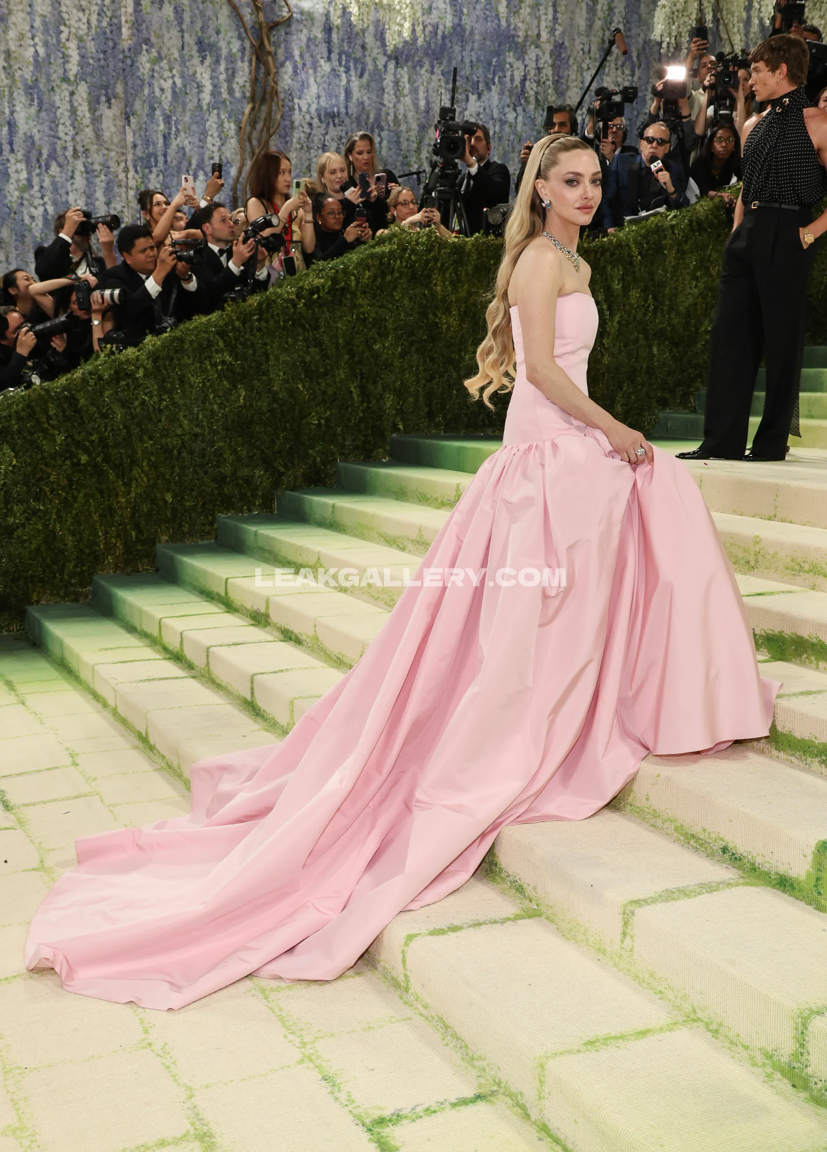 Amanda_seyfried Exclusive Leaked Nude OnlyFans #12352581