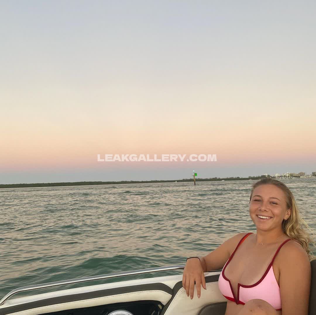 Amandaanisimova Exclusiva filtración de OnlyFans desnuda #13364278