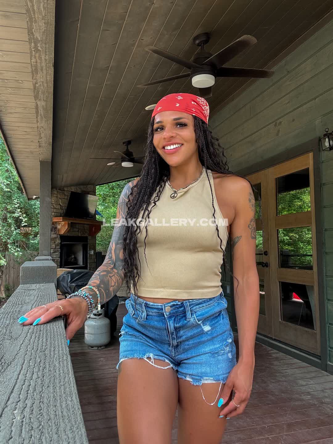 Amberreacts24 Exclusive Leaked Nude OnlyFans #12804555