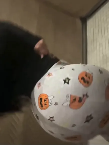amburnee video thumbnail