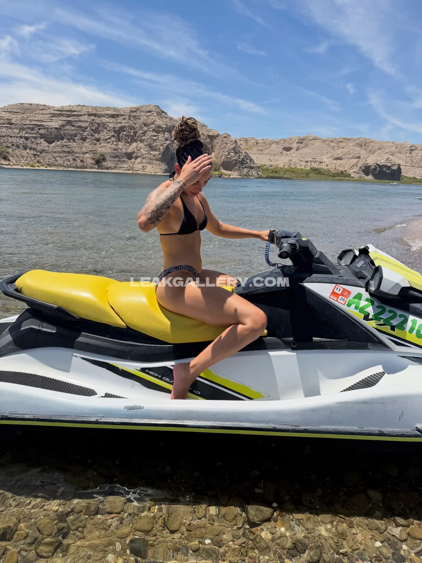 Amiahsimmonss Exclusive Leaked Nude OnlyFans #12999867