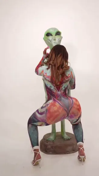 Amirahdyme Tight Bodysuit Ass Pose OnlyFans Video Leaked