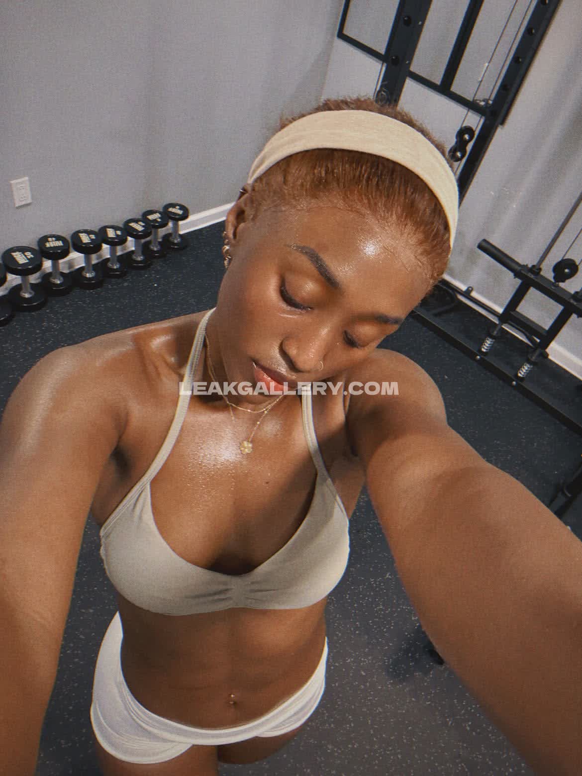 Amisylle Exclusive Leaked Nude OnlyFans #13210448