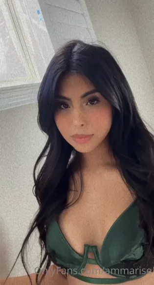 Ammarise Green Lingerie Tease OnlyFans Video Leaked