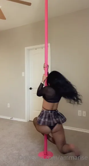 Ammarise Pole Dancing In Plaid Skirt OnlyFans Video Leaked