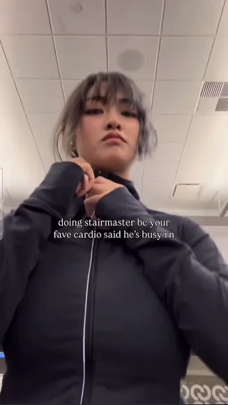 Ammeerrss Unzipping Jacket Tease OnlyFans Video Leaked
