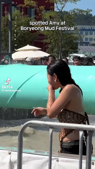 Amy Wet Bikini Splash Play OnlyFans Video Leaked