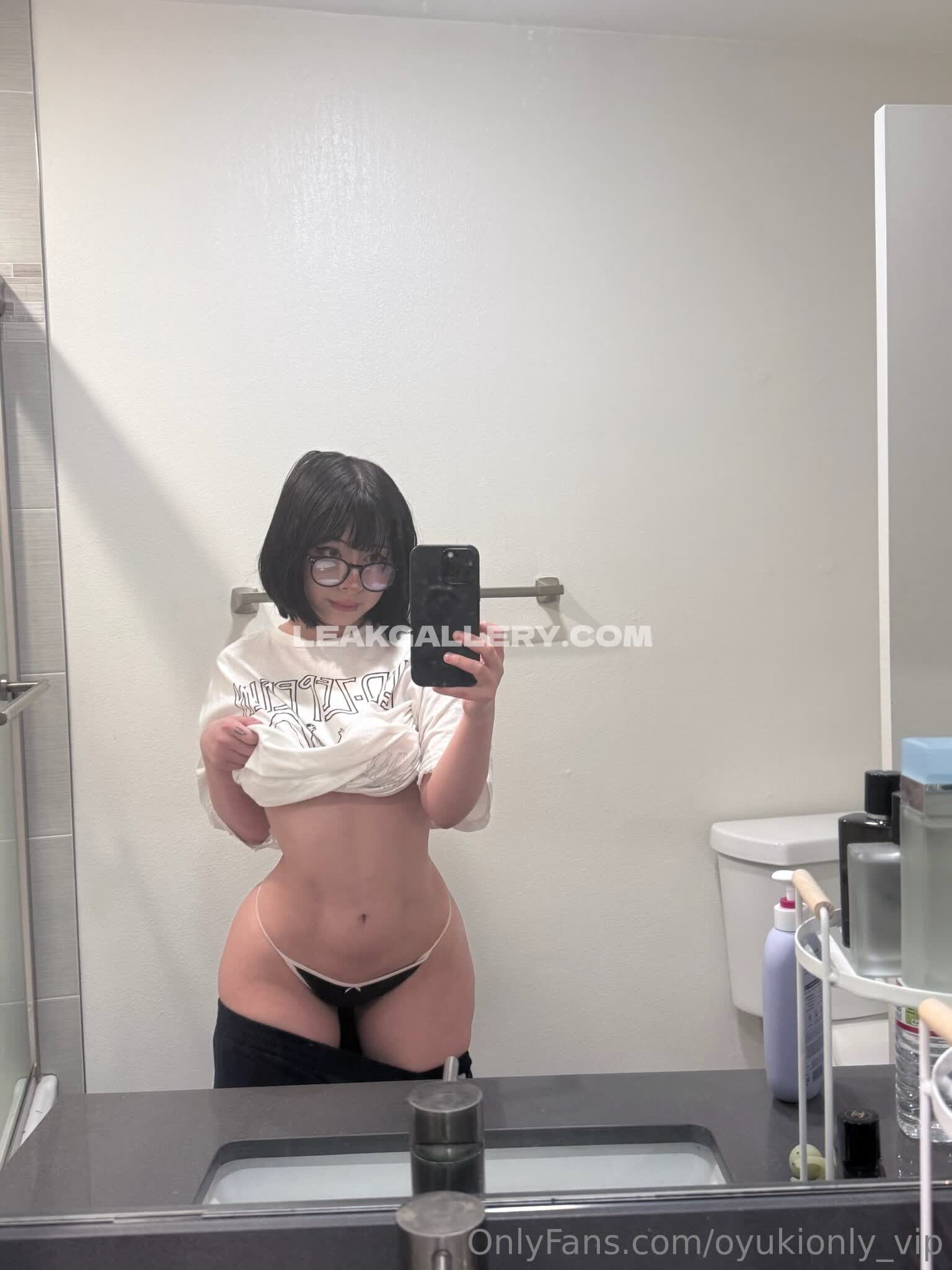 Amyclayre Exclusive Leaked Nude OnlyFans #12985226