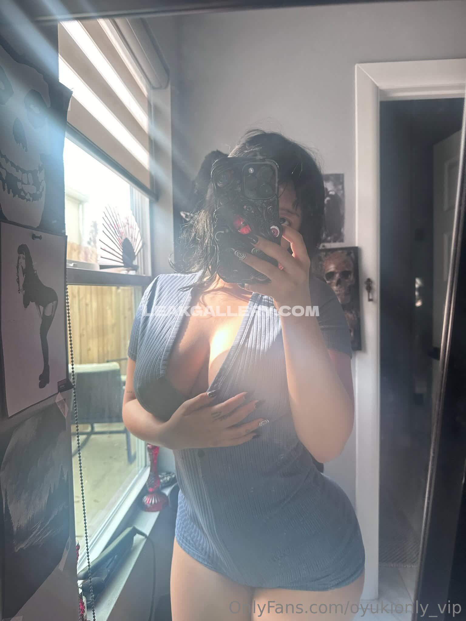 Amyclayre Exclusive Leaked Nude OnlyFans #12985276
