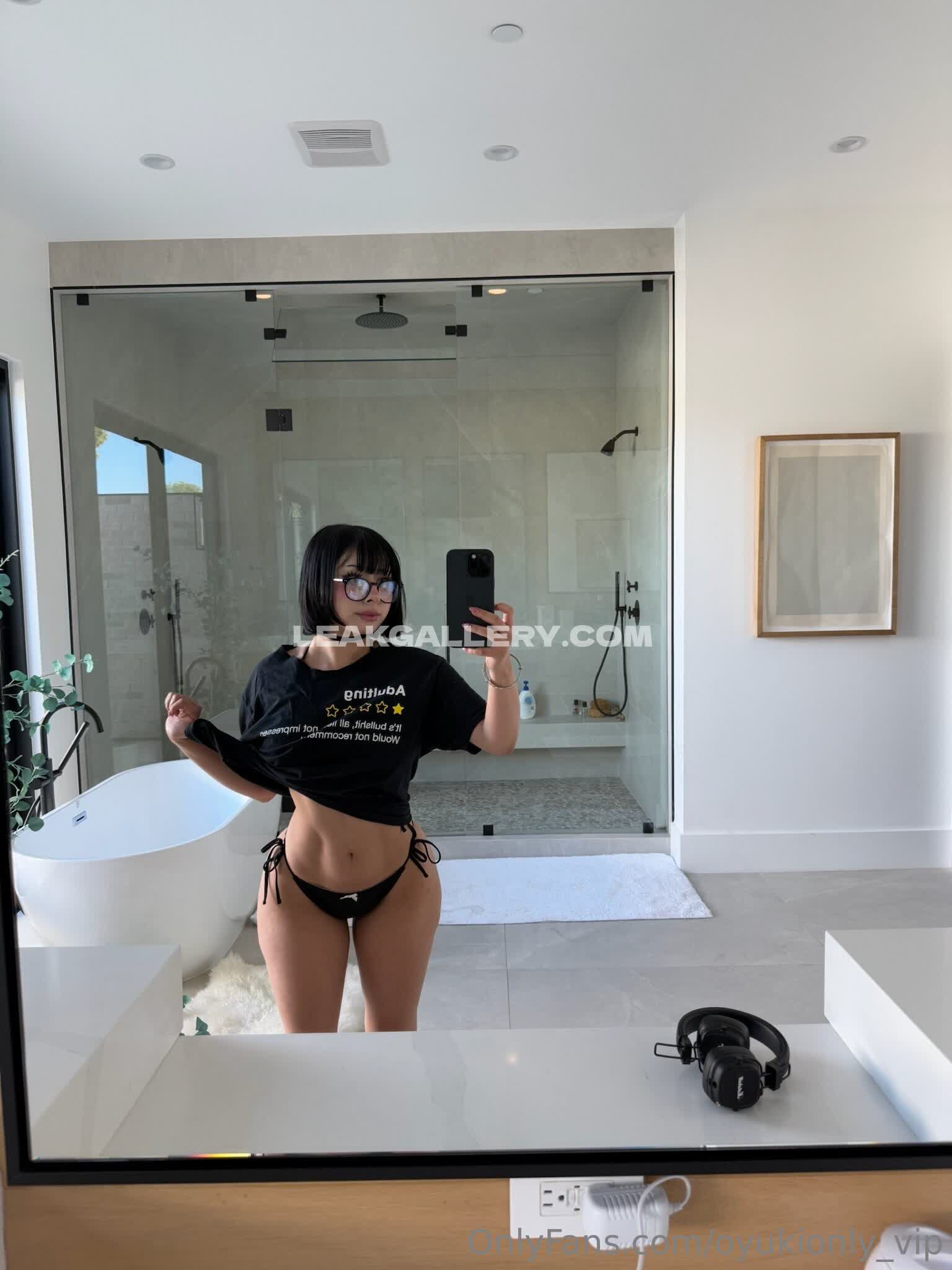 Amyclayre Exclusive Leaked Nude OnlyFans #12985182