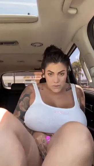 Ana_lorde White Top Tease OnlyFans Video Leaked