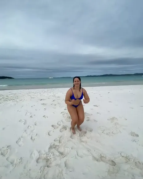 Anakakfit Blue Bikini Beach Strut OnlyFans Video Leaked