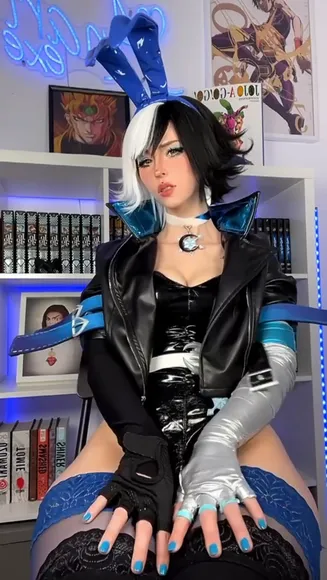 Anariexe Thigh High Lace Stockings OnlyFans Video Leaked