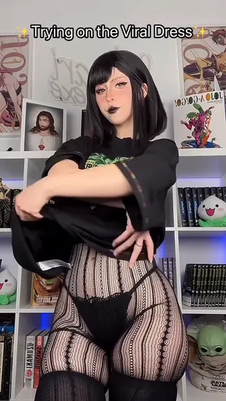 Anariexe Black Dress Body Display OnlyFans Video Leaked